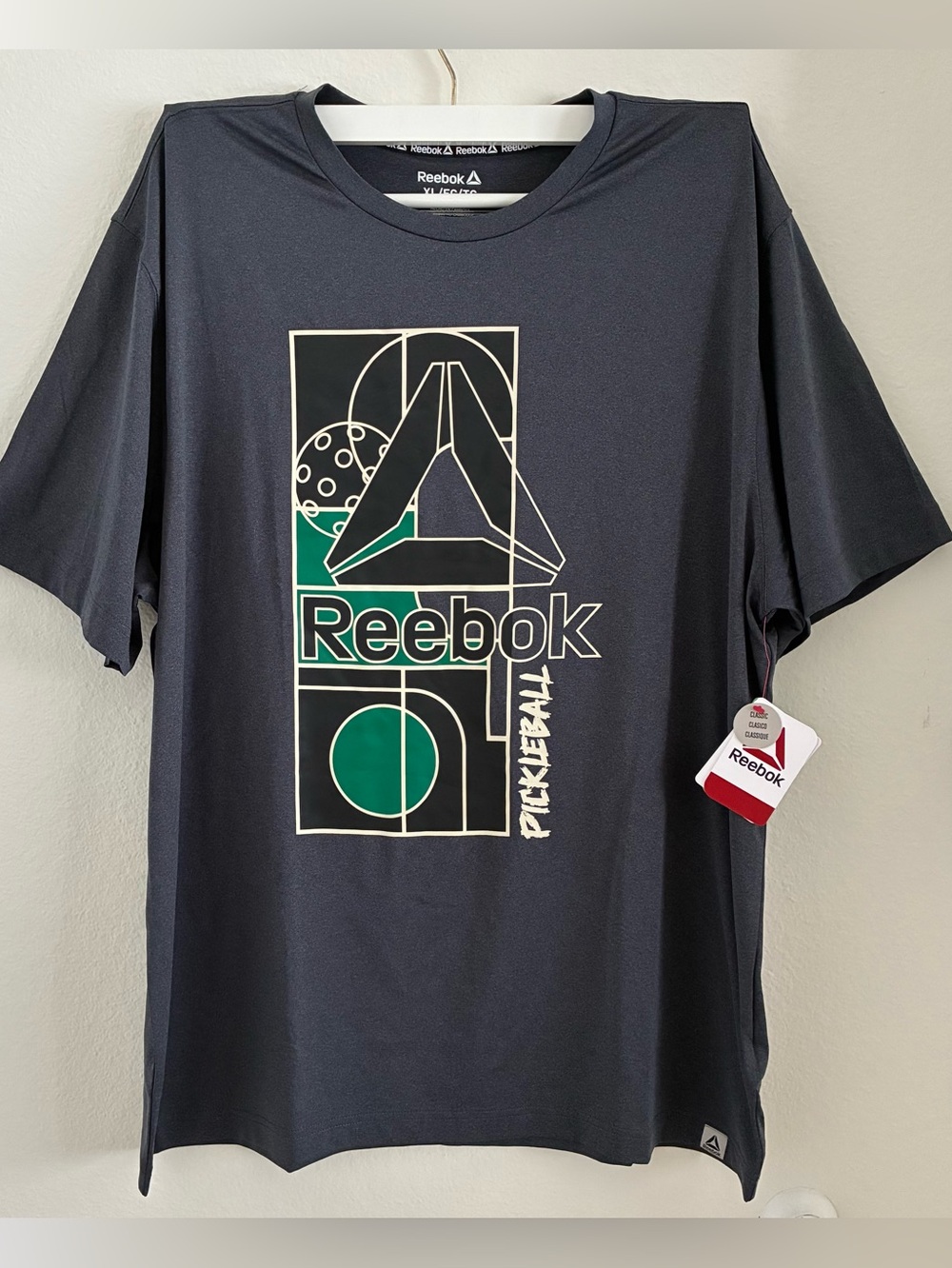 Reebok Men’s Pickleball Graphic Tee Size XL Gray Short Sleeve New With Tags